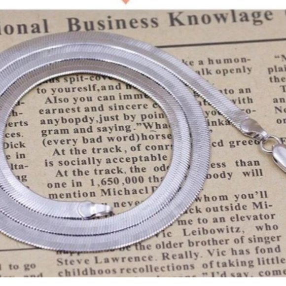 22 Inch Long Silver 4MM Chain Necklace - Picture 6 of 6